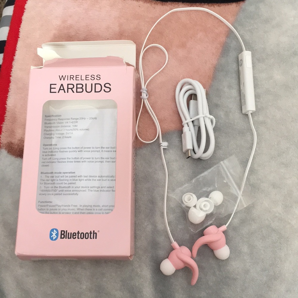 Bluetooth Earbuds